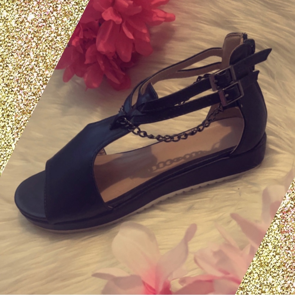 Black Sandals w/ Chain - Like New ONLY WORN ONCE